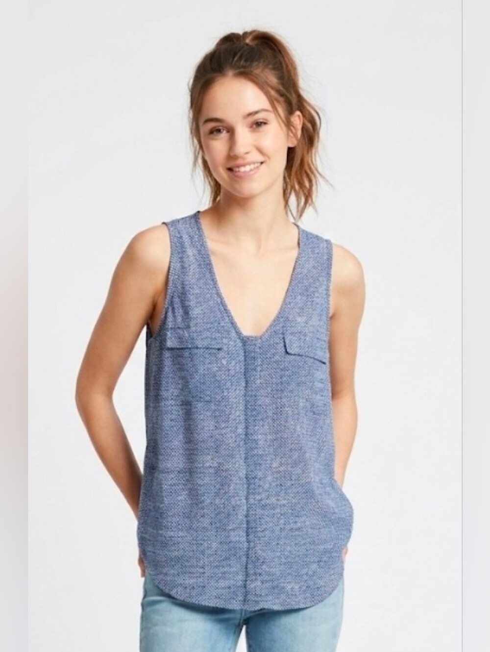 Joie Blue Silk V-Neck Sleeveless Camisole Size M